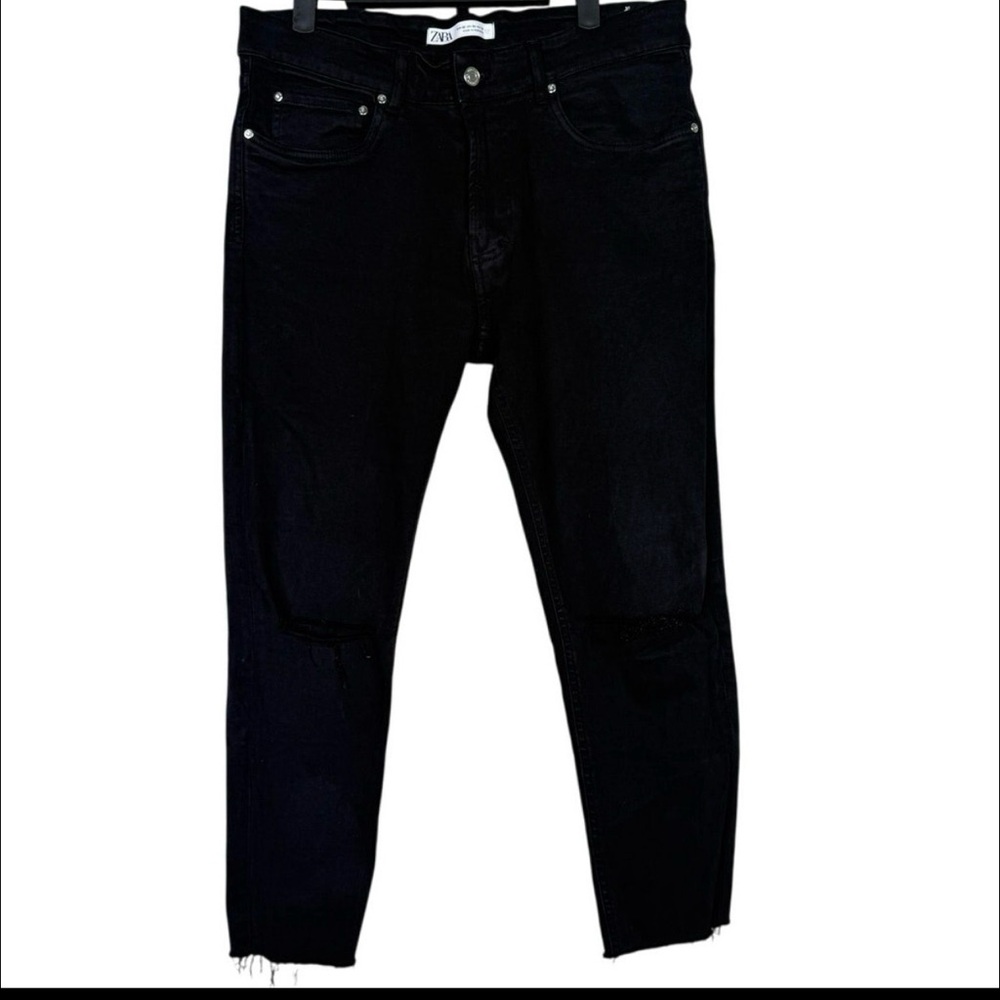 Zara High Rise Retro 90s Mom Jean Vintage Style Relaxed